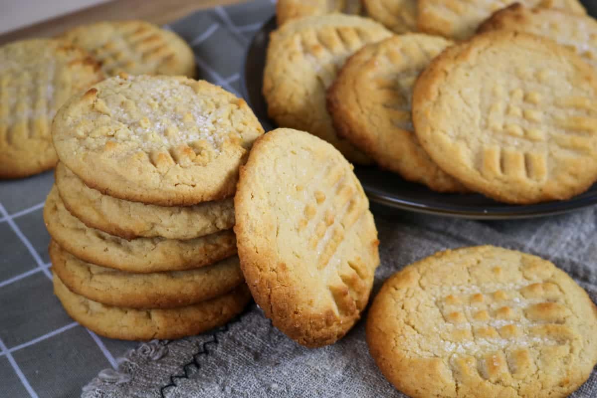Simple CBD Peanut Butter Cookie Recipe